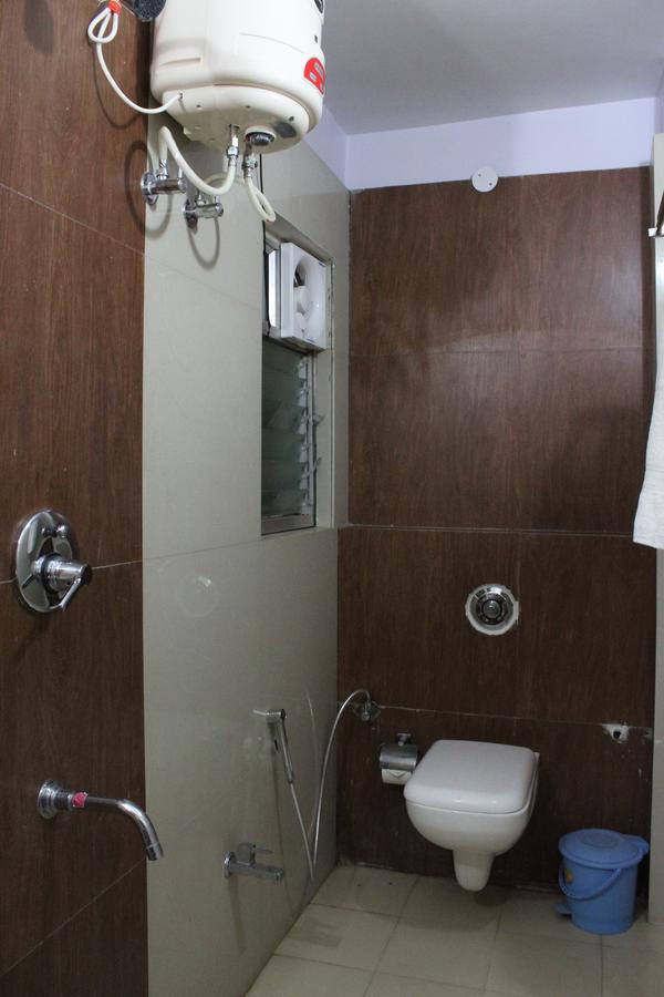 Hotel Cradle Inn 란치 외부 사진