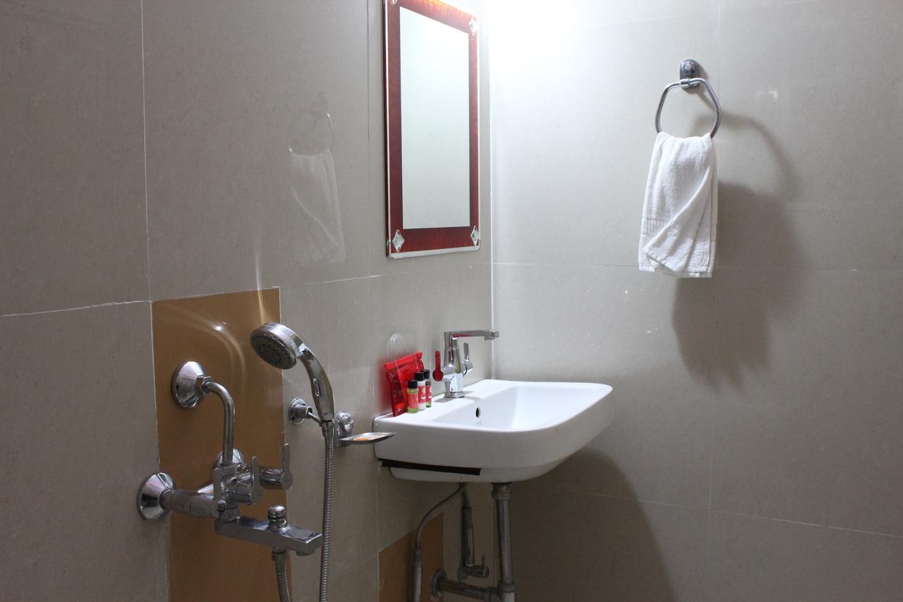 Hotel Cradle Inn 란치 외부 사진